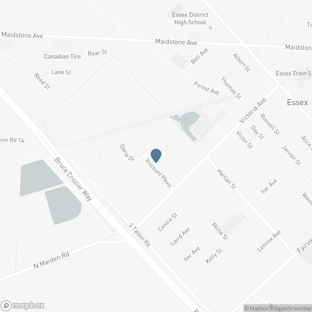 326 BEVERLY, Essex, Ontario N8M 2C1